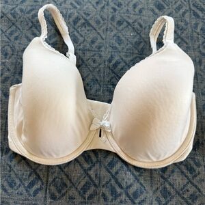 Victoria's Secret Ivory Bra with Bow Accent